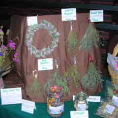Potpourri and Dried Flowers.